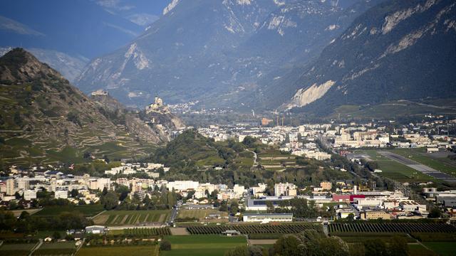 Le projet de télécabine Conthey - Haute-Nendaz reconnu dans le trafic régional voyageurs. [KEYSTONE - LAURENT GILLIERON]