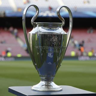 Le trophée de la Ligue des champions de l'UEFA. [AP Photo - Manu Fernandez - Keystone]