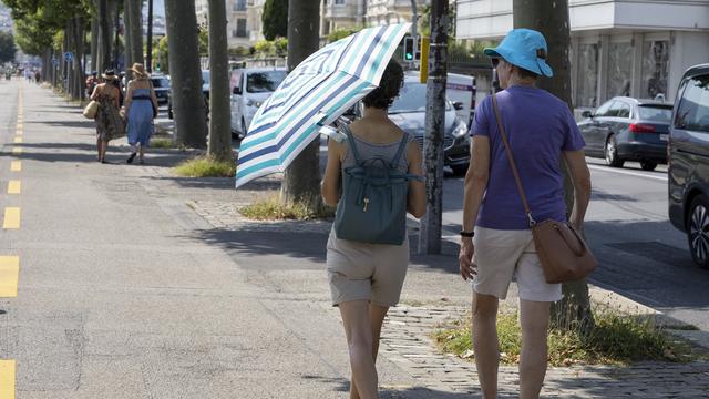 Une nouvelle vague de chaleur est attendue en Suisse mais elle sera plus brève que les précédentes. [Keystone - Salvatore Di Nolfi]