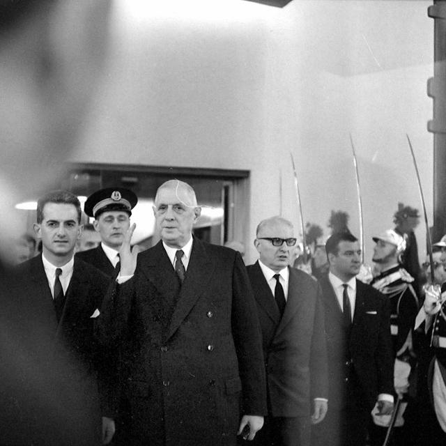 Le général de Gaulle au sommet de l'Otan à Paris en décembre 1963. [Roger-Viollet/AFP]