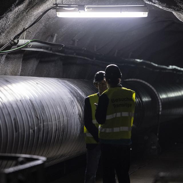 Pipeline souterrain pour le transit du gaz à Urweid, dans l'Oberland bernois. [Keystone - Peter Schneider]