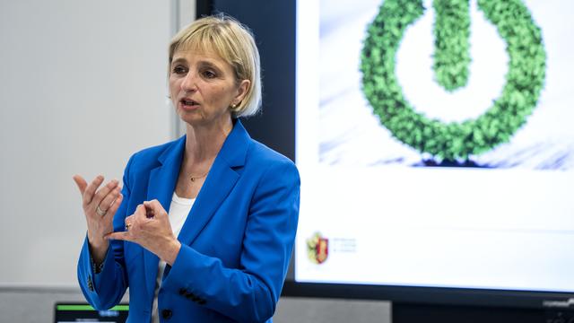 Fabienne Fischer à l'heure de son bilan devant la presse à Genève, 29.0.2022. [Keystone - Martial Trezzini]