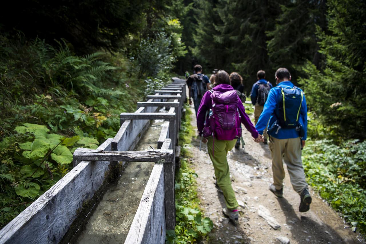 Le bisse du Trient en Valais. [Keystone - Jean-Christophe Bott]