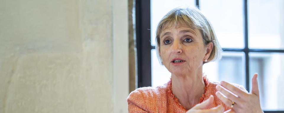 Fabienne Fischer, conseillère d'État genevoise à l'économie et à l'emploi, le vendredi 17 septembre 2021 à Genève. [KEYSTONE - Martial Trezzini]