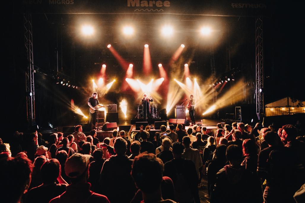 Le groupe anglais Yard Act à Festi'neuch, le 10 juin 2022. [Festi'neuch 2022 - Adèle Löffler]