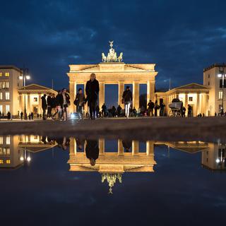 Berlin de nuit en 2017. [Keystone - Jörg Carstensen]