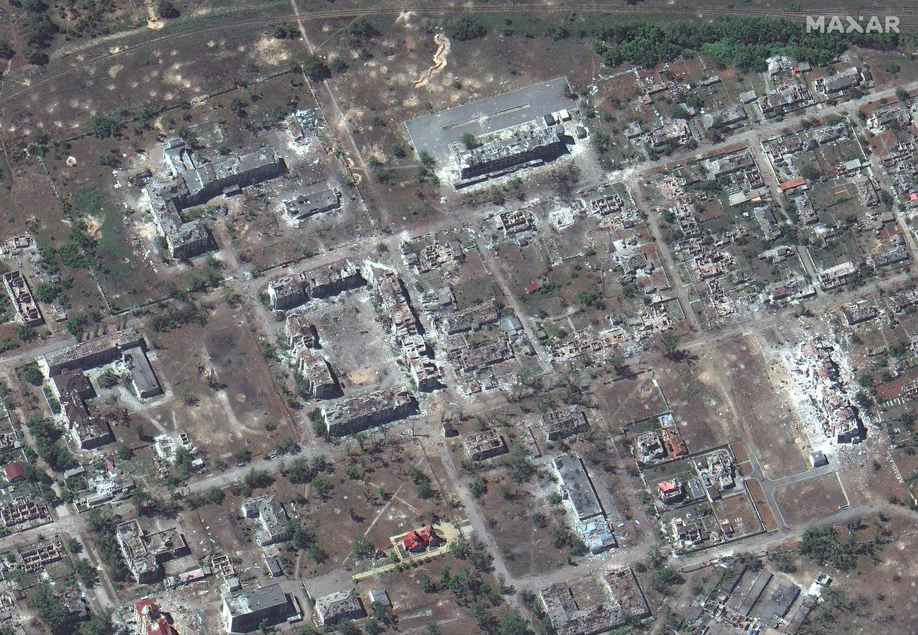 Une image satellite datant du 6 juin 2022 montrant les destructions dans la ville de Severodonetsk. [Reuters - Maxar Technologies via AP]