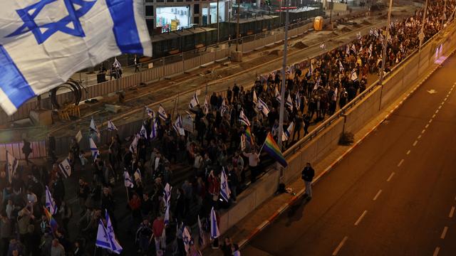 Une marche à Tel Aviv pour protester contre la politique de Benjamin Netanyahu. [AFP - Jack Guez]