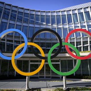 Les anneaux du Comité international olympique (CIO) dont le siège administratif se trouve dans la ville de Lausanne (VD). [Laurent Gillieron]