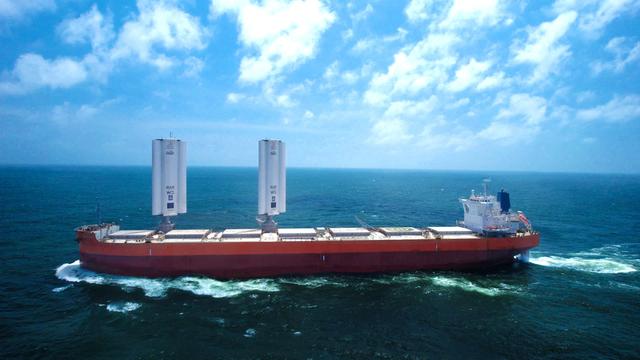 Le Pyxis Ocean, un cargo à voile, a entamé son voyage en août 2023. [Reuters - Cargill]