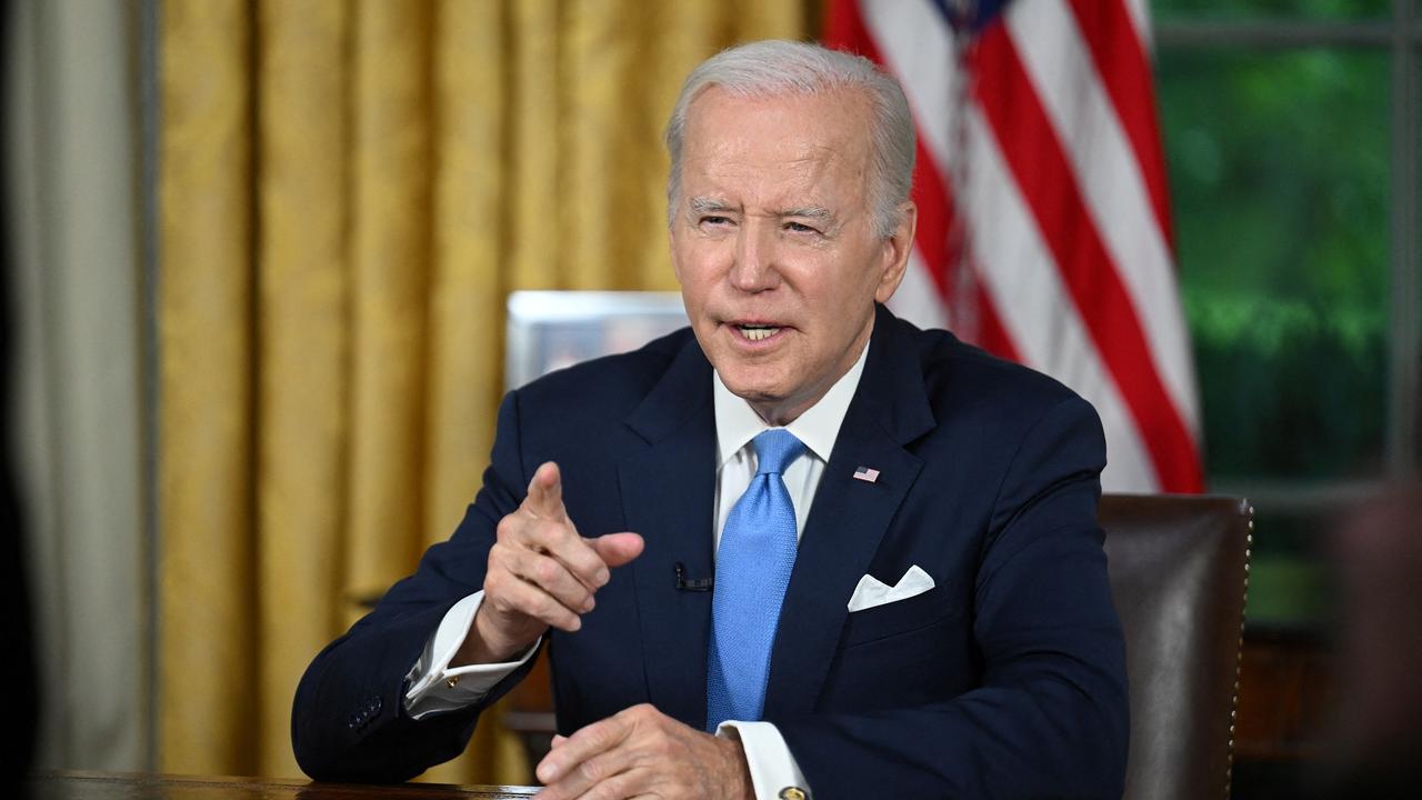 Joe Biden signera samedi la loi évitant un défaut de paiement "catastrophique" [REUTERS - JIM WATSON]
