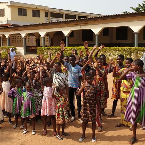 L’orphelinat Divine Providence, créé en 1998, porte assistance aux enfants abandonnés et en situation difficile au Togo [enfants-au-togo.org]