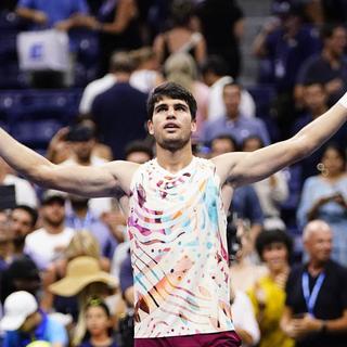 Carlos Alcaraz n'a mis que 2h30 pour vaincre Alexander Zverev. [Keystone]