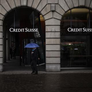 La FINMA étudie la possibilité de poursuites contre la direction de Credit Suisse [Keystone]