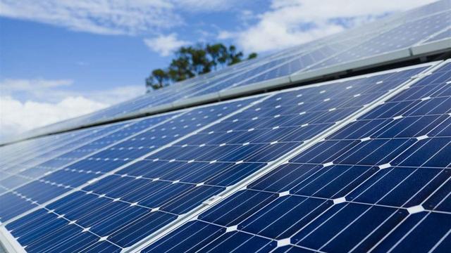 Le projet de parc solaire de la vallée de Viège (VS) devra être redimensionné. [RTS]