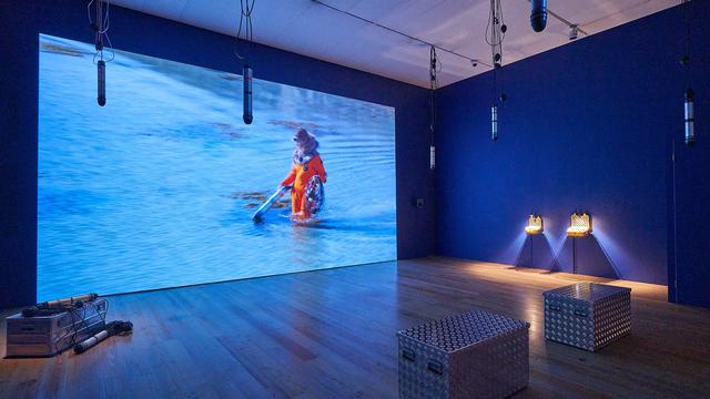 Ursula Biemann, "Acoustic Ocean", 2018, une oeuvre à découvrir au musée Tinguely, à Bâle. [Musée Tinguely - Daniel Spehr]