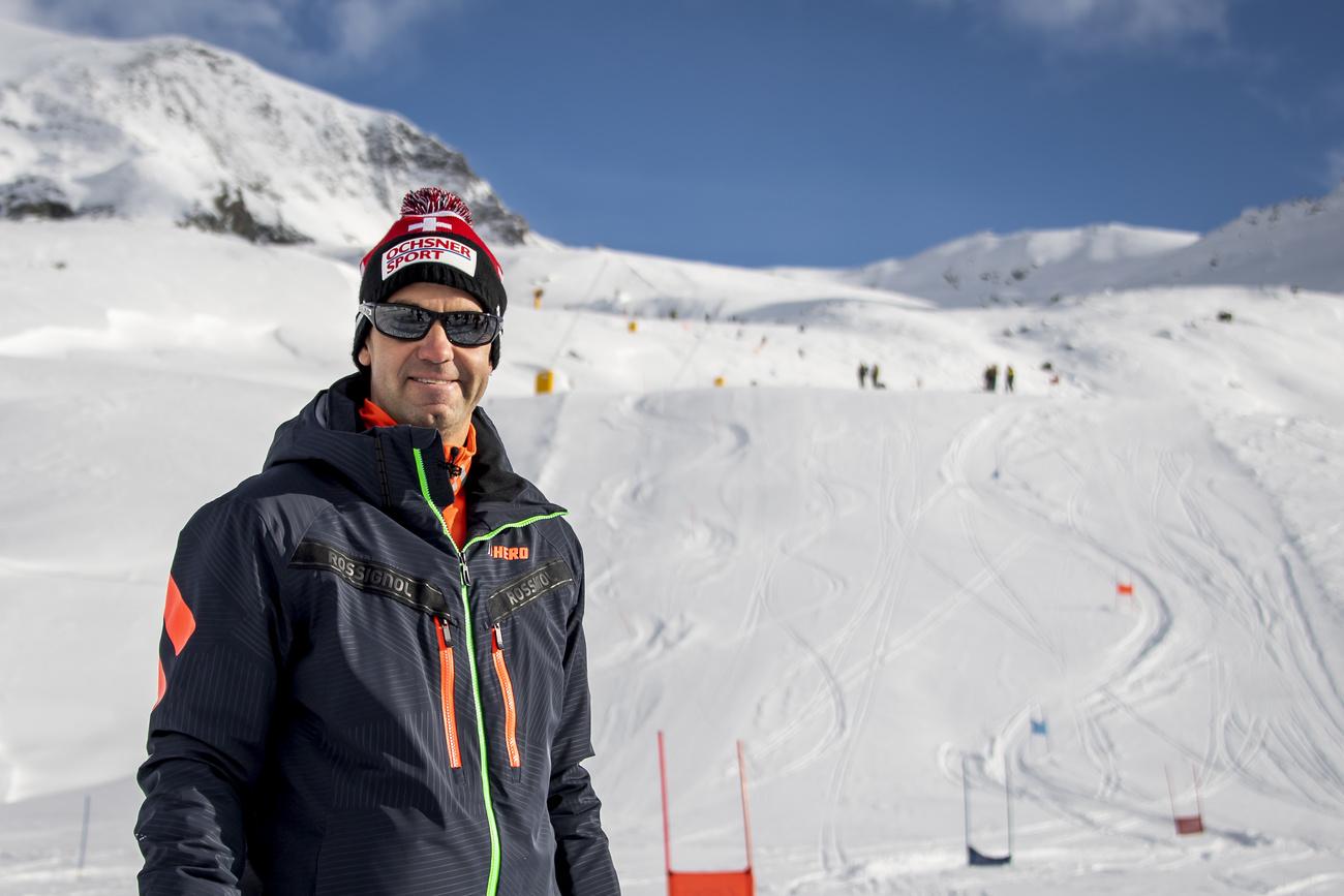 Didier Défago a créé la piste de Coupe du monde de la "Gran Becca" à Zermatt-Cervinia. [KEYSTONE - Jean-Christophe Bott]