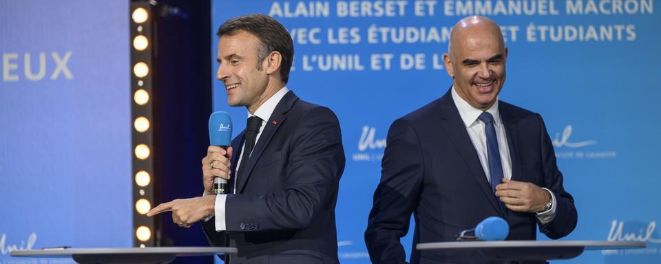 Conférence réunissant Alain Berset et Emmanuel Macron à l'Université de Lausanne le 16.11.2023. [EPA/Keystone - Martial Trezzini]