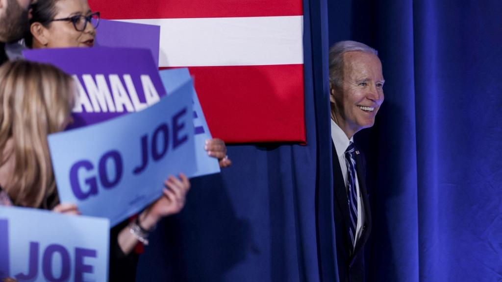 Les démocrates ont accueilli Joe Biden en star à Philadelphie vendredi, faisant bloc autour du président américain. [keystone - Anna Moneymaker]