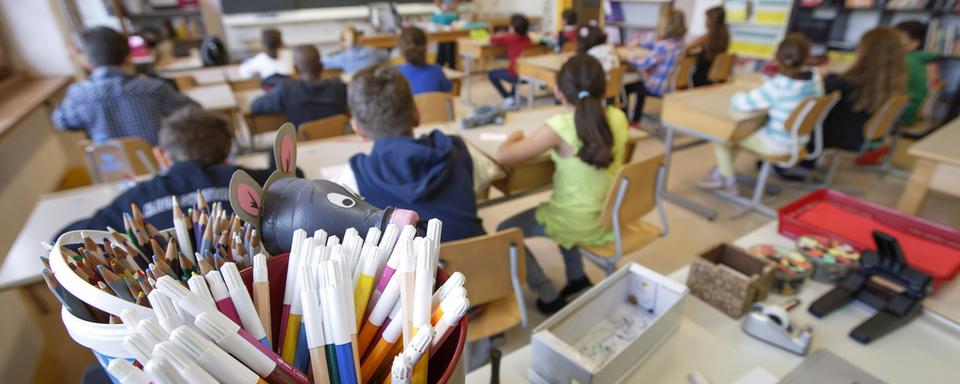 Une salle de classe à l'école primaire. [Keystone - Salvatore Di Nolfi]