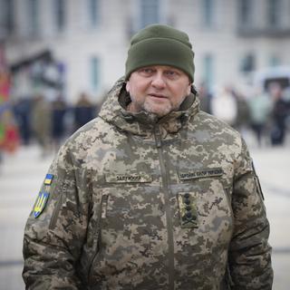 Valeri Zaloujny, commandant en chef de l'armée ukrainienne, photographié ici à Kiev le 24 février 2023 lors de la commémoration de la première année de guerre avec la Russie. [keystone - Service de presse de la présidence ukrainienne]