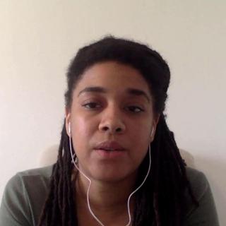 Eva Ngalle, fondatrice de l'application mobile Ti3rs. [RTS]