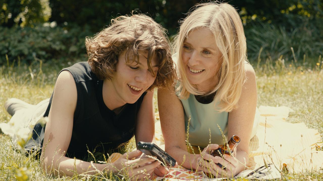 Samuel Kircher et Léa Drucker dans "L'été dernier" de Catherine Breillat. [SBS Productions]