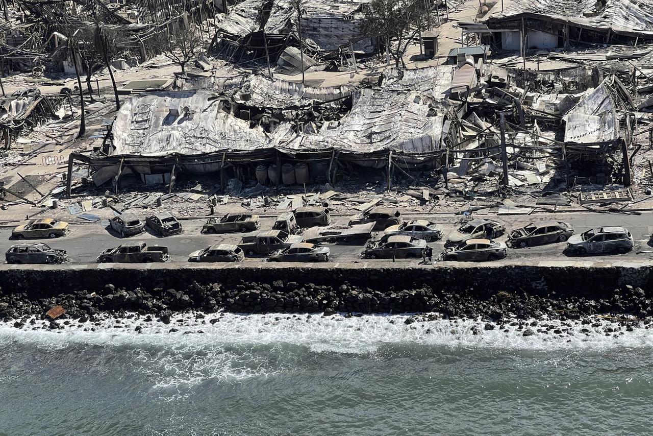 Le bilan des incendies à Hawaï s'alourdit à 80 morts. [Hawaii Department of Land and Natural Resources via AP]