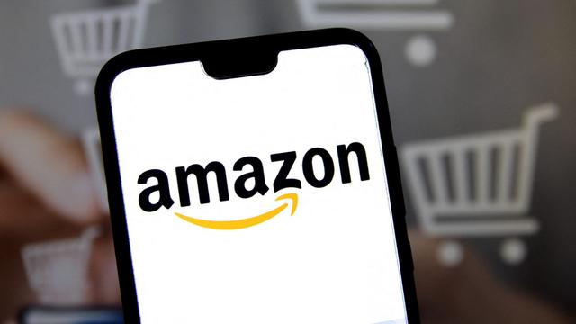 L'Espagne impose 194 millions d'euros d'amende à Apple et Amazon. [Hans Lucas/afp - Romain Doucelin]