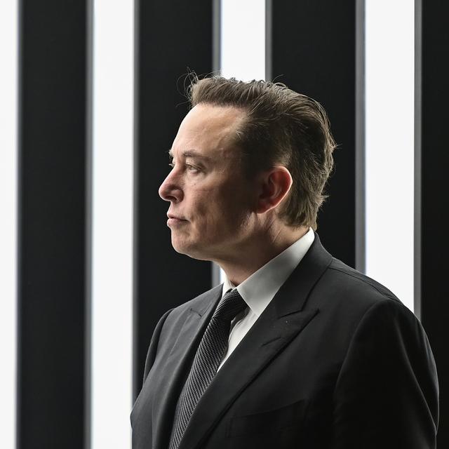 Elon Musk est engagé dans un bras de fer juridique autour du rachat de Twitter. [DPA/Keystone - Patrick Pleul]