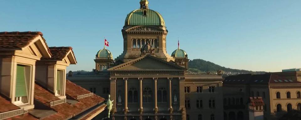 Le 2e tour de l'élection au Conseil des Etats dans le canton de Fribourg opposera trois candidates. [RTS]