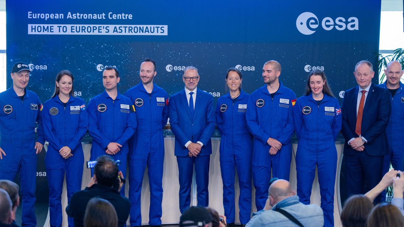 La nouvelle classe de candidats astronautes de l'Agence spatiale européenne (ESA) a entamé sa formation. [Keystone - Rolf Vennenbernd - DPA]