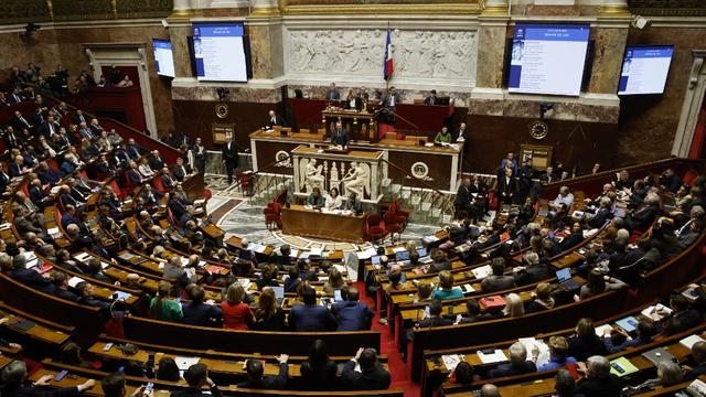 Le gouvernement français a tenté de défendre lundi sa très controversée réforme des retraites, au démarrage d'échanges électriques à l'Assemblée nationale. [afp - Ludovic MARIN]