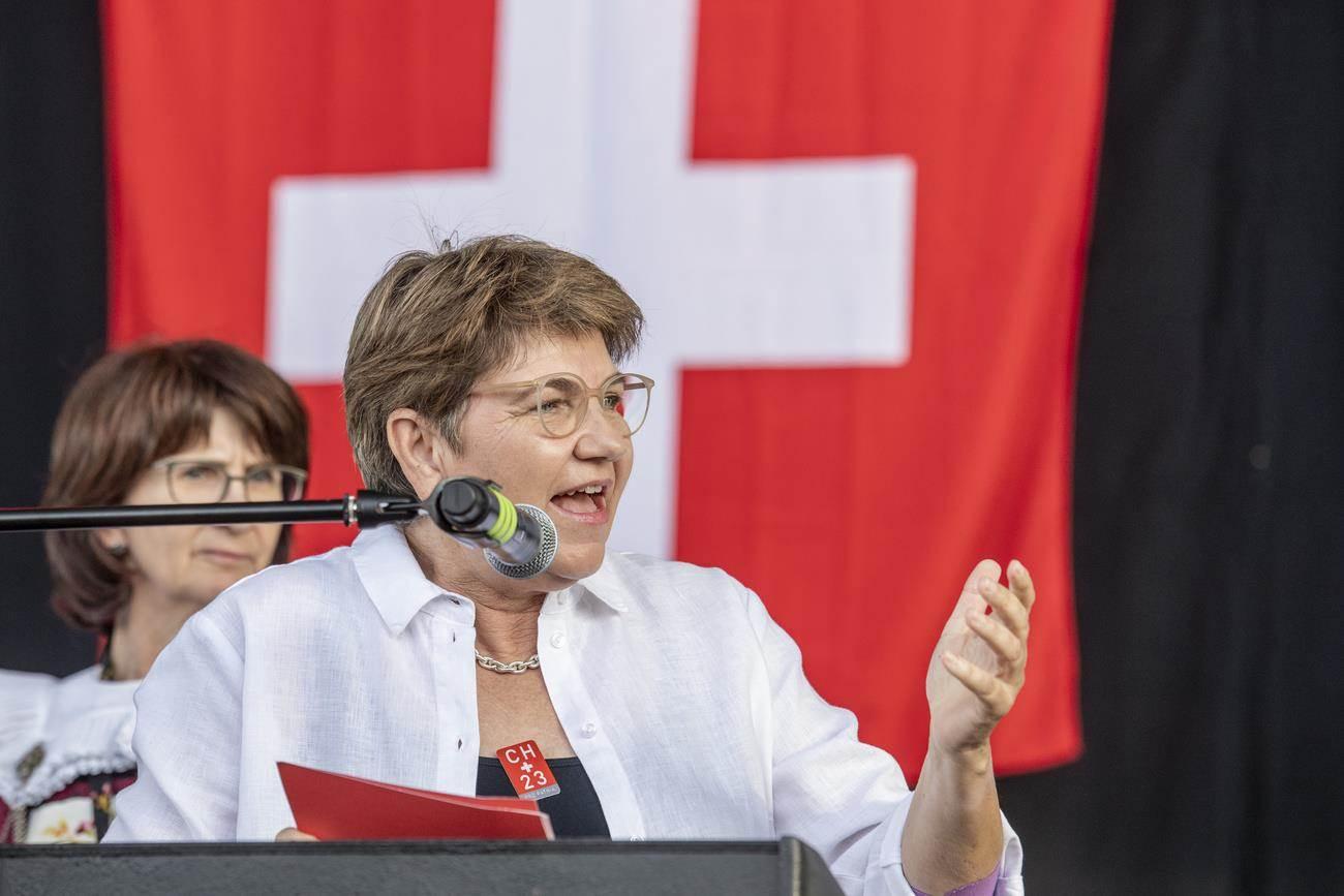 La conseillère fédérale Viola Amherd a loué lundi soir la stabilité de la Suisse pour le 1er Août. [Keystone]