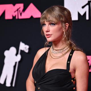 L'artiste Taylor Swift arrive au MTV Video Music Awards le 12 septembre 2023. [AFP - Angela Weiss]
