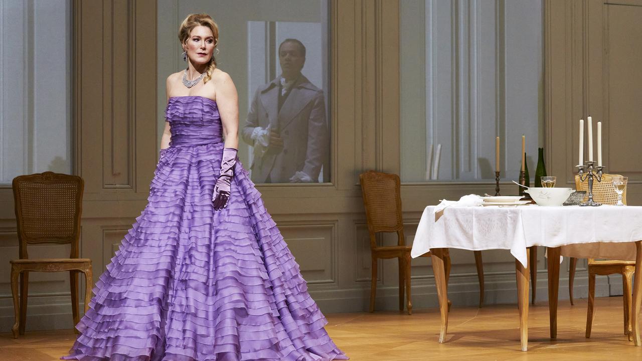 Maria Bengtsson dans le rôle de la maréchale dans "Le chevalier à la rose" de Richard Strauss au Grand Théâtre de Genève. [GTG - Magali Dougados]