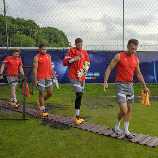 L'équipe de Suisse des moins de 21 ans s'entraîne pour un match décisif. [Keystone - Georgios Kefalas]