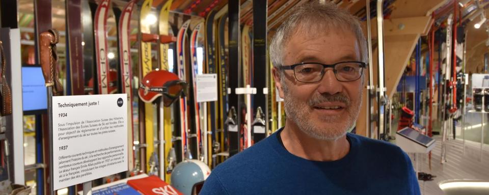 Laurent Donzé, collectionneur de skis. [RTS - Gaël Klein]