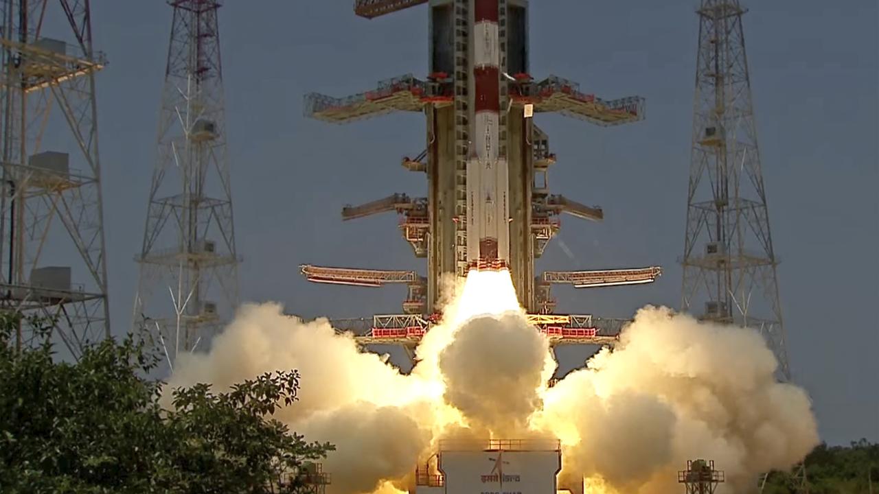 L'Inde a lancé samedi une fusée transportant une sonde solaire pour un voyage de quatre mois vers le Soleil. [Organisation indienne de recherche spatiale via AP]