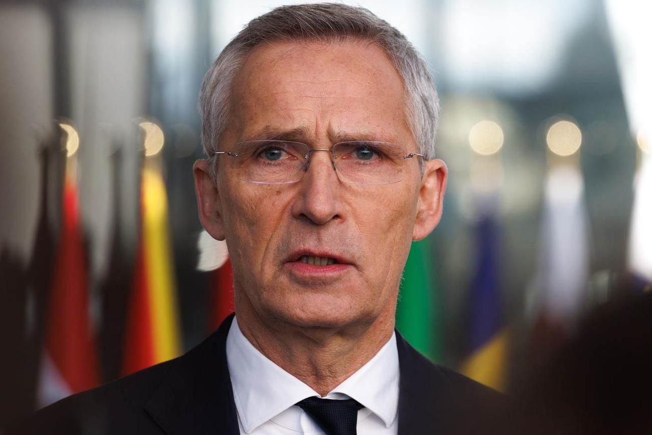 Jens Stoltenberg se dit "confiant" sur la poursuite du soutien militaire américain à l'Ukraine [Keystone]