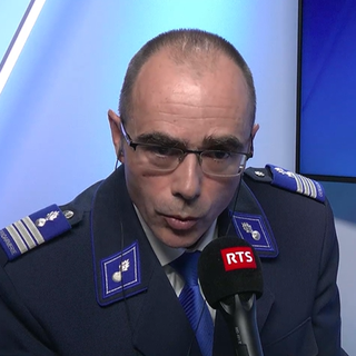 Interview de Pascal Lüthi, commandant de la police cantonale neuchâteloise. [RTS - RTS]