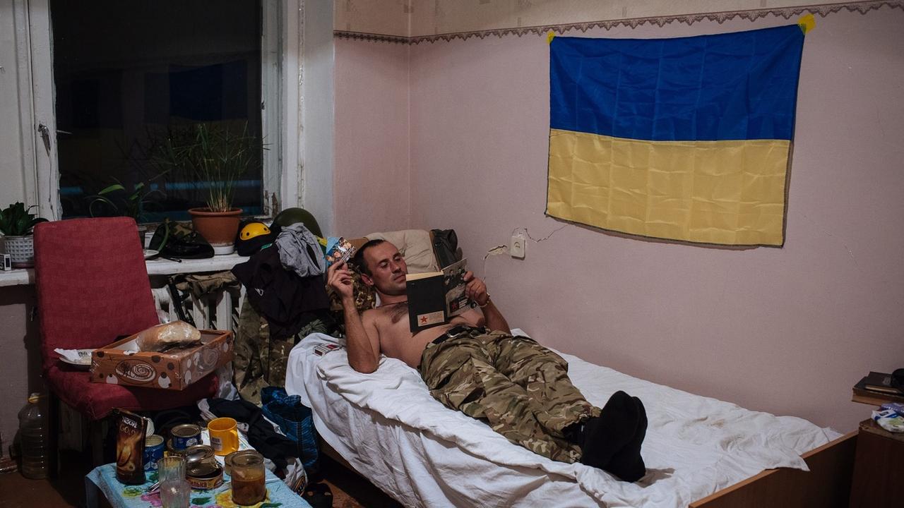90% des appartements sont loués par des militaires à Bakhmout dans le Donbass. [Keystone - Roman Pilipey]