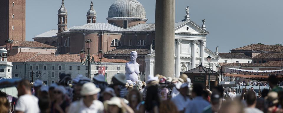 A Venise, il y a plus de lits de tourisme que d'habitants. [Keystone - Christian Beutler]