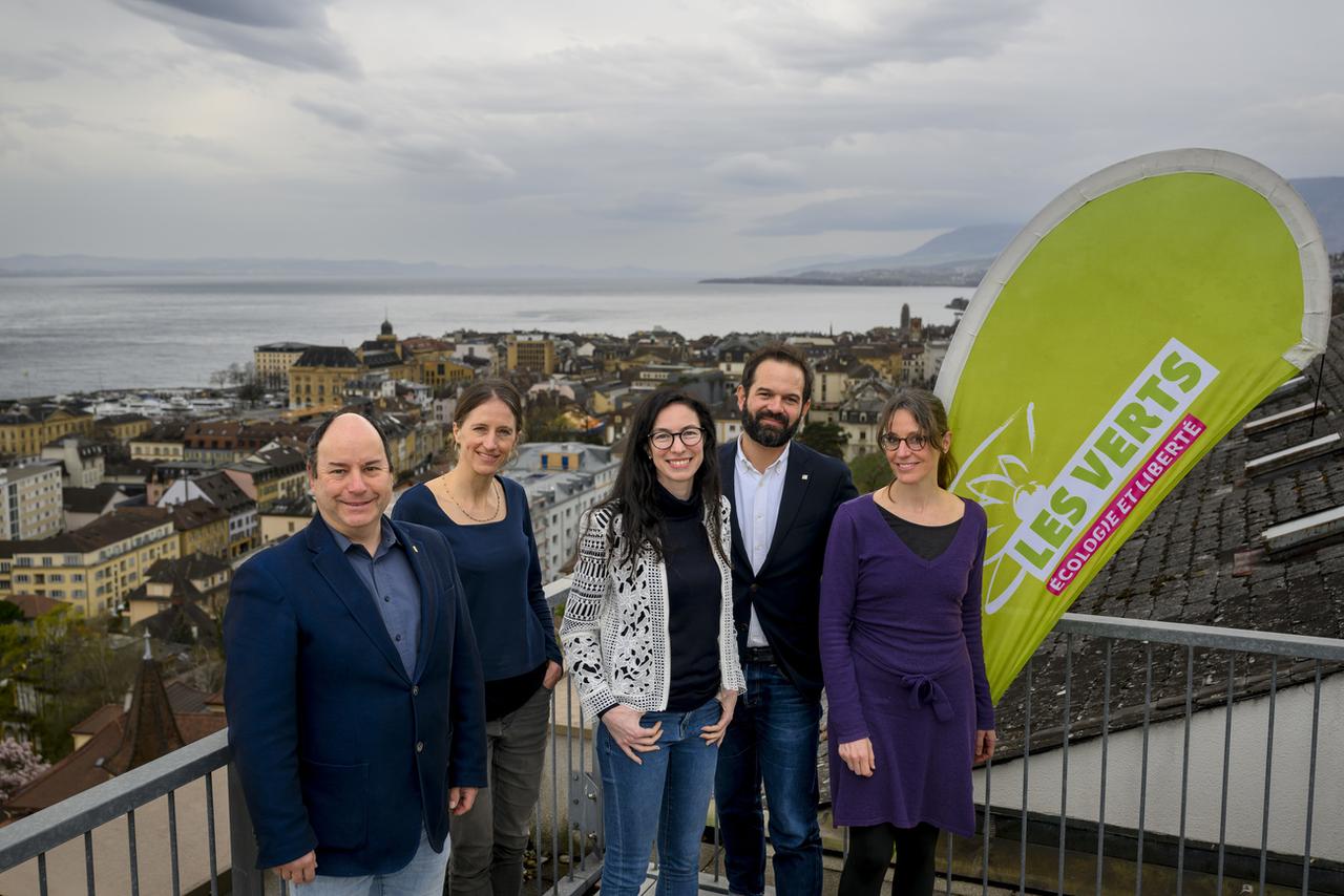 De gauche à droite: Christoph Grupp (BE), Céline Barrelet (NE), Céline Vara (NE), Julien Vuilleumier (FR) et Sabine Glauser (VD). [Keystone - Jean-Christophe Bott]