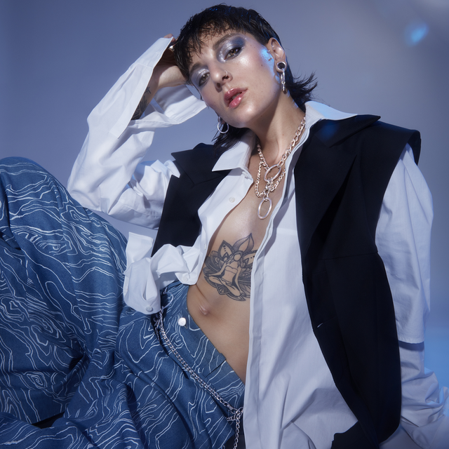 SILANCE alias Stéphanie Gulizia, rappeuse romande pour son nouvel album "Nouveau Genre", sortie le 20 janvier chez Gentlemen Records. [Margaux Corda - Margaux Corda]
