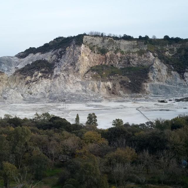 Un super volcan italien menace de se réveiller près de Naples. [AFP - Eliano Imperato / Controluce]