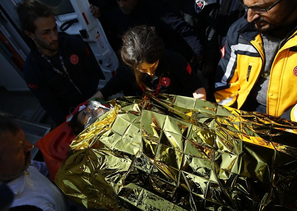 Trois survivants retrouvés treize jours après le séisme à Hatay, dans le sud de la Turquie. [AFP - Suleyman Elcin / Anadolu Agency]