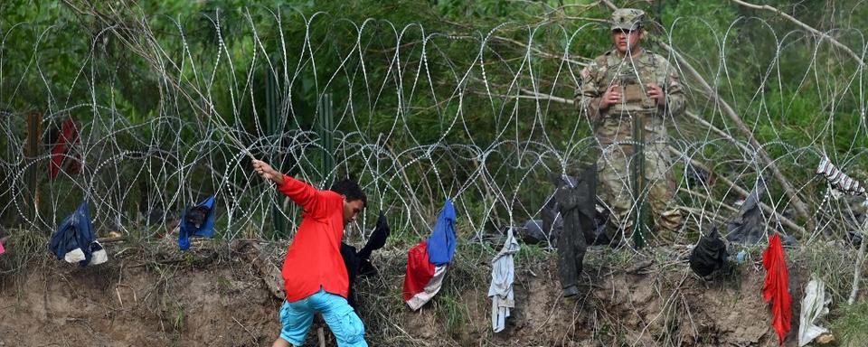 Les Etats-Unis déploient 24'000 agents à leur frontière sud face à l'afflux de migrants. [afp - ALFREDO ESTRELLA]