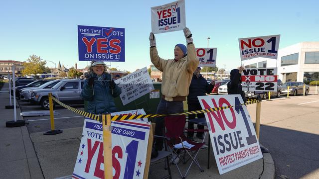 La population de l’Etat américain de l’Ohio vote pour déterminer l’avenir de l'avortement. [AP Photo/Keystone - Carolyn Kaster]