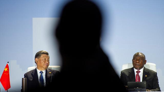 Le président sud-africain Cyril Ramaphosa et le président chinois Xi Jinping assistent à une conférence de presse à l'occasion du sommet des BRICS à Johannesburg, le 24 août 2023. [Alet Pretoriusreuters - Alet Pretorius]